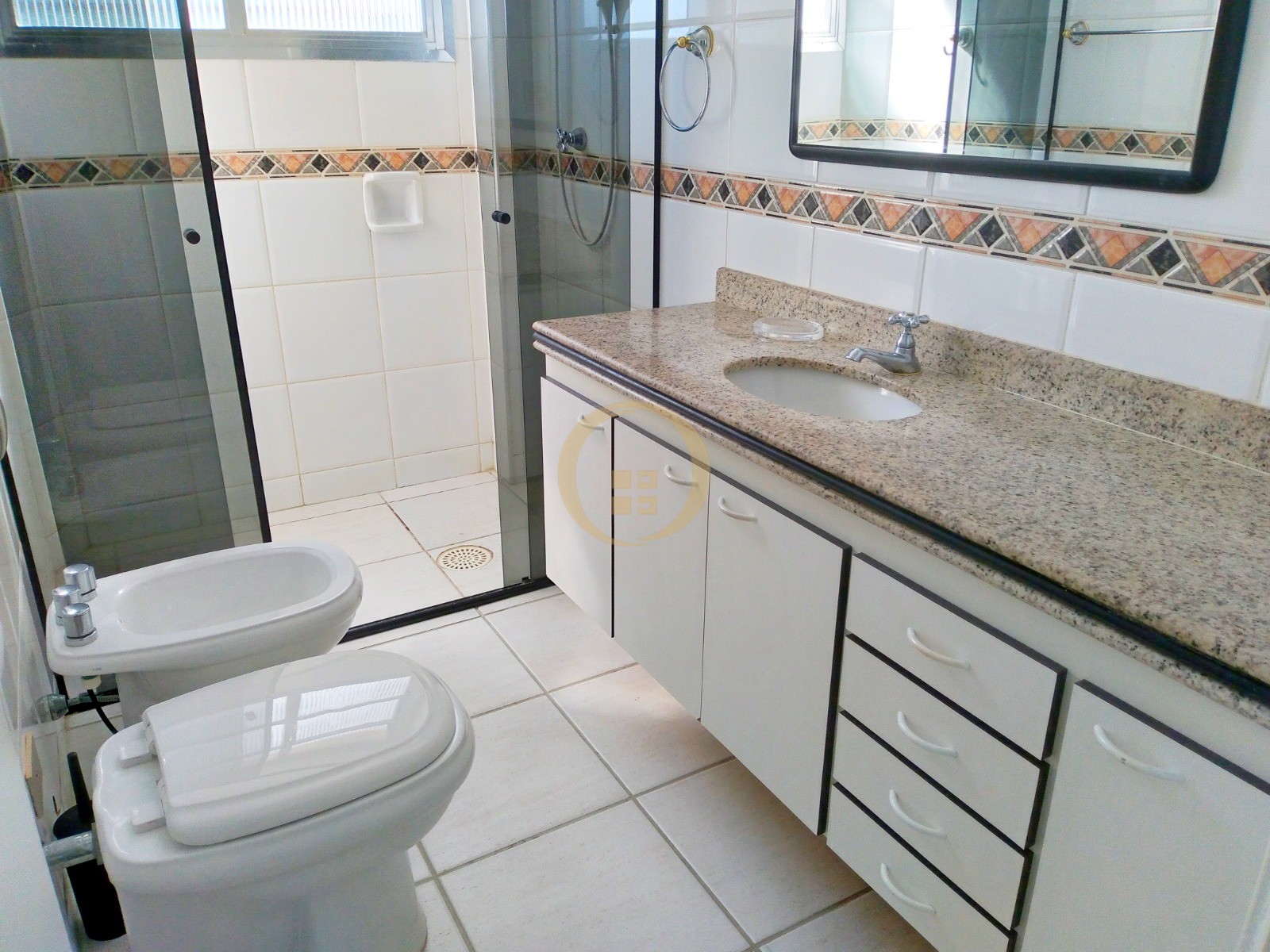 Apartamento GUARUJÁ - SP
