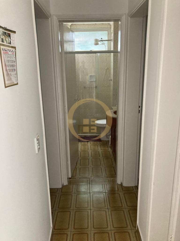 Apartamento na Praia da Enseada, Guarujá - SP