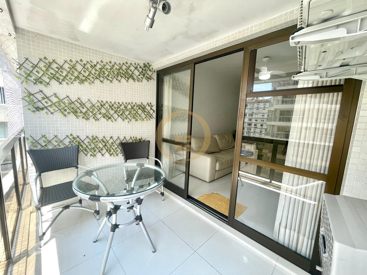 Apartamento GUARUJÁ - SP