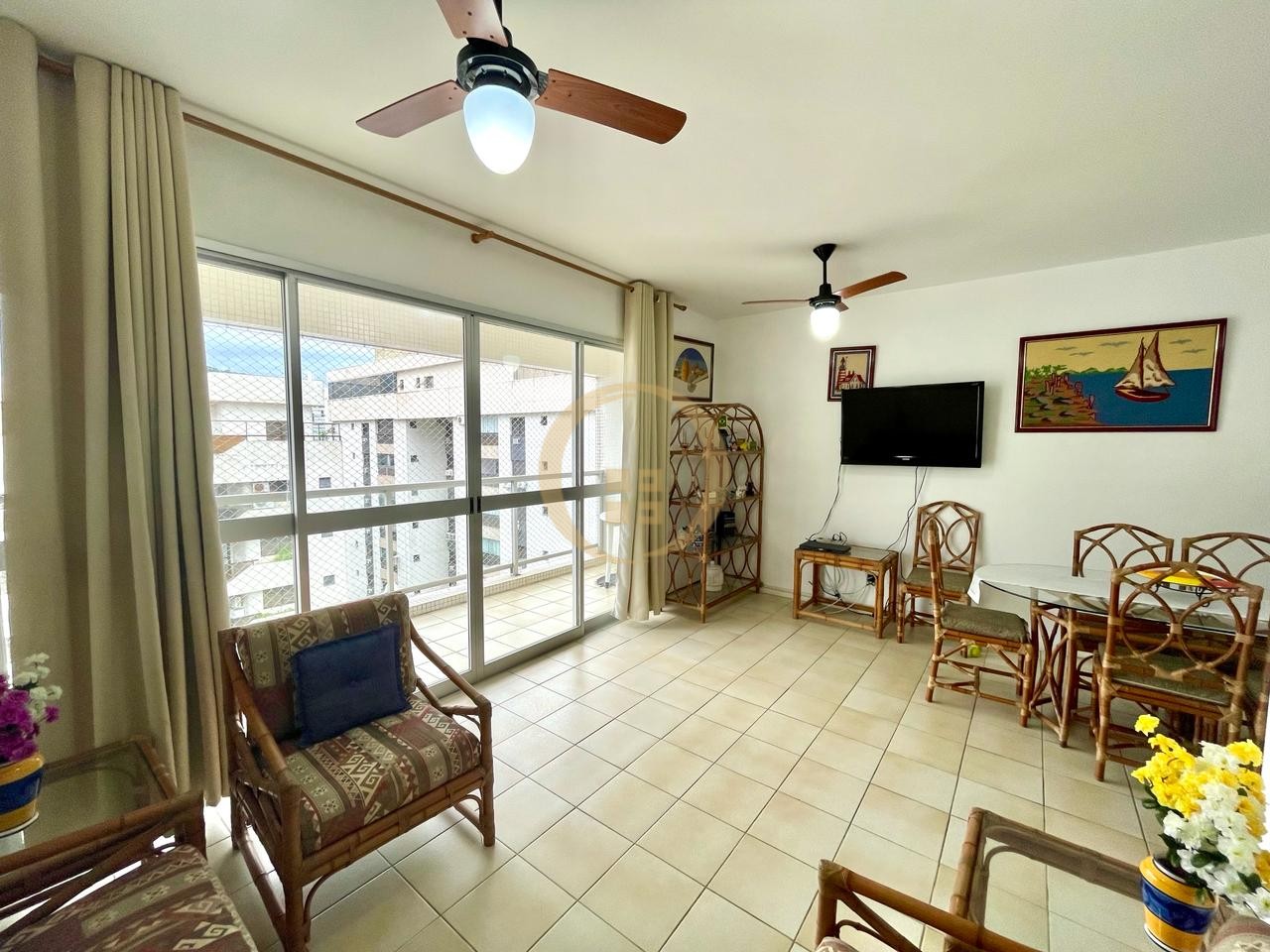 Apartamento GUARUJÁ - SP