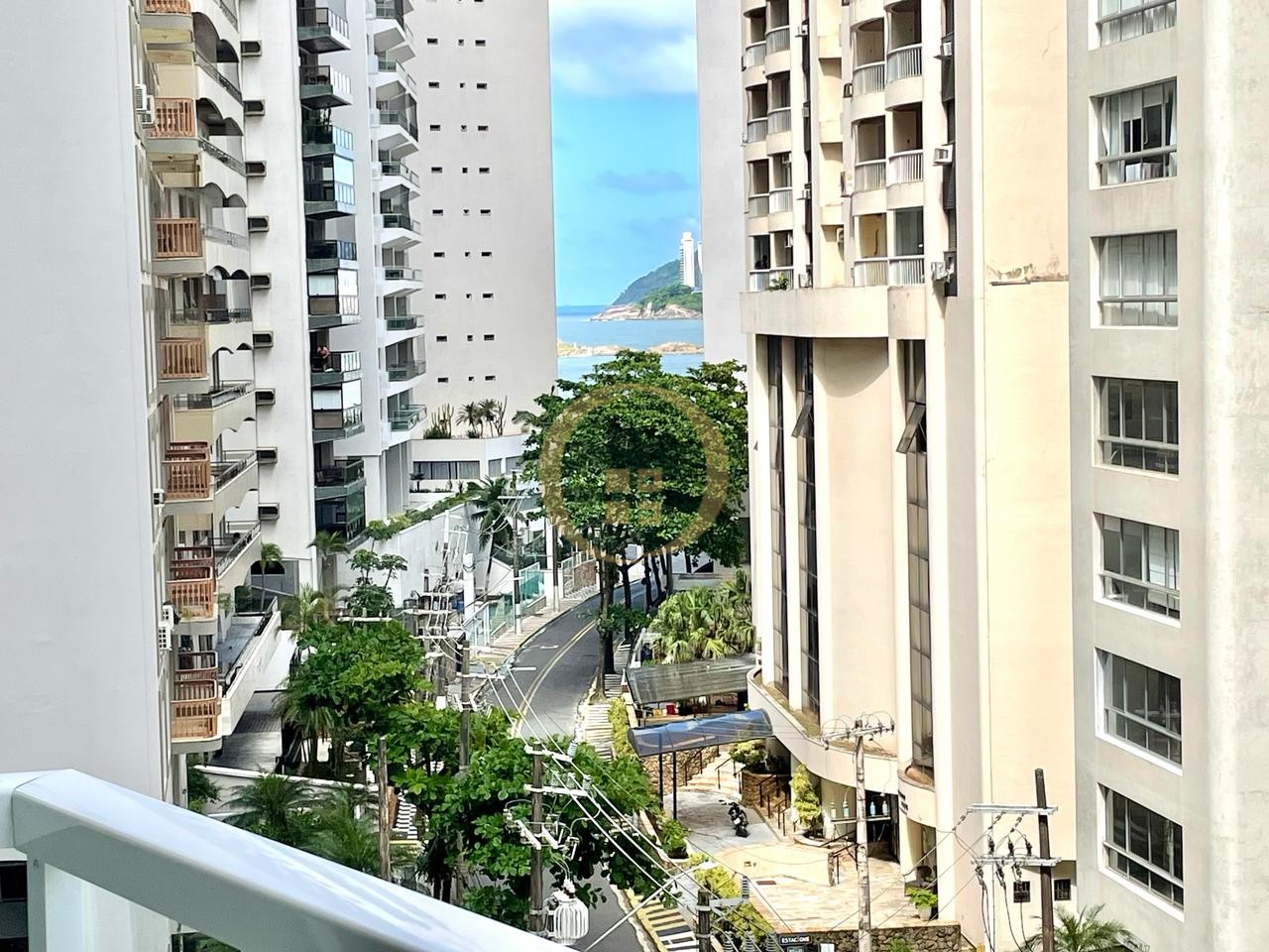Apartamento GUARUJÁ - SP