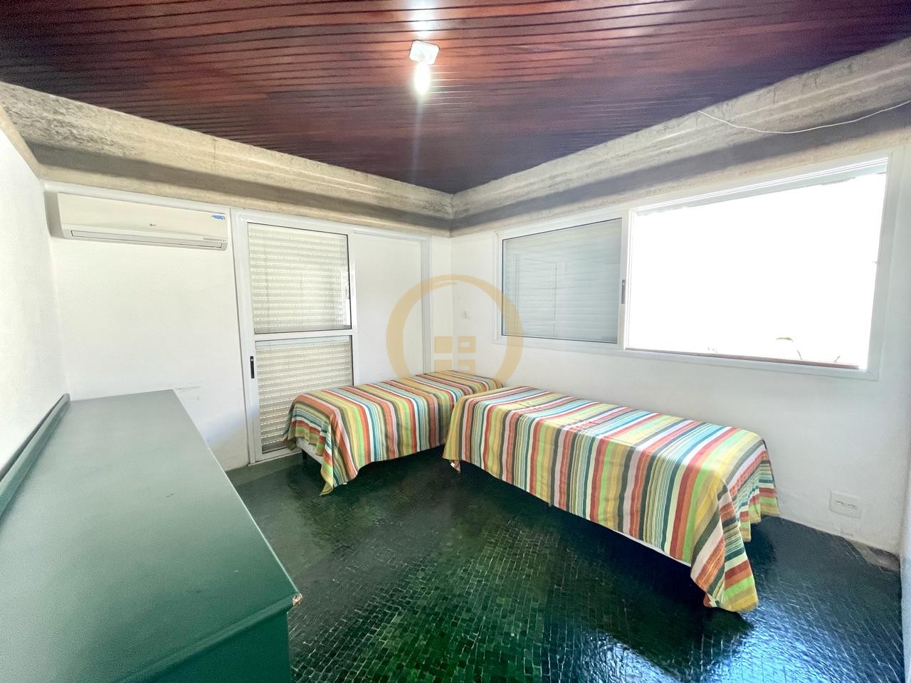 Casa em alvenaria GUARUJÁ - SP