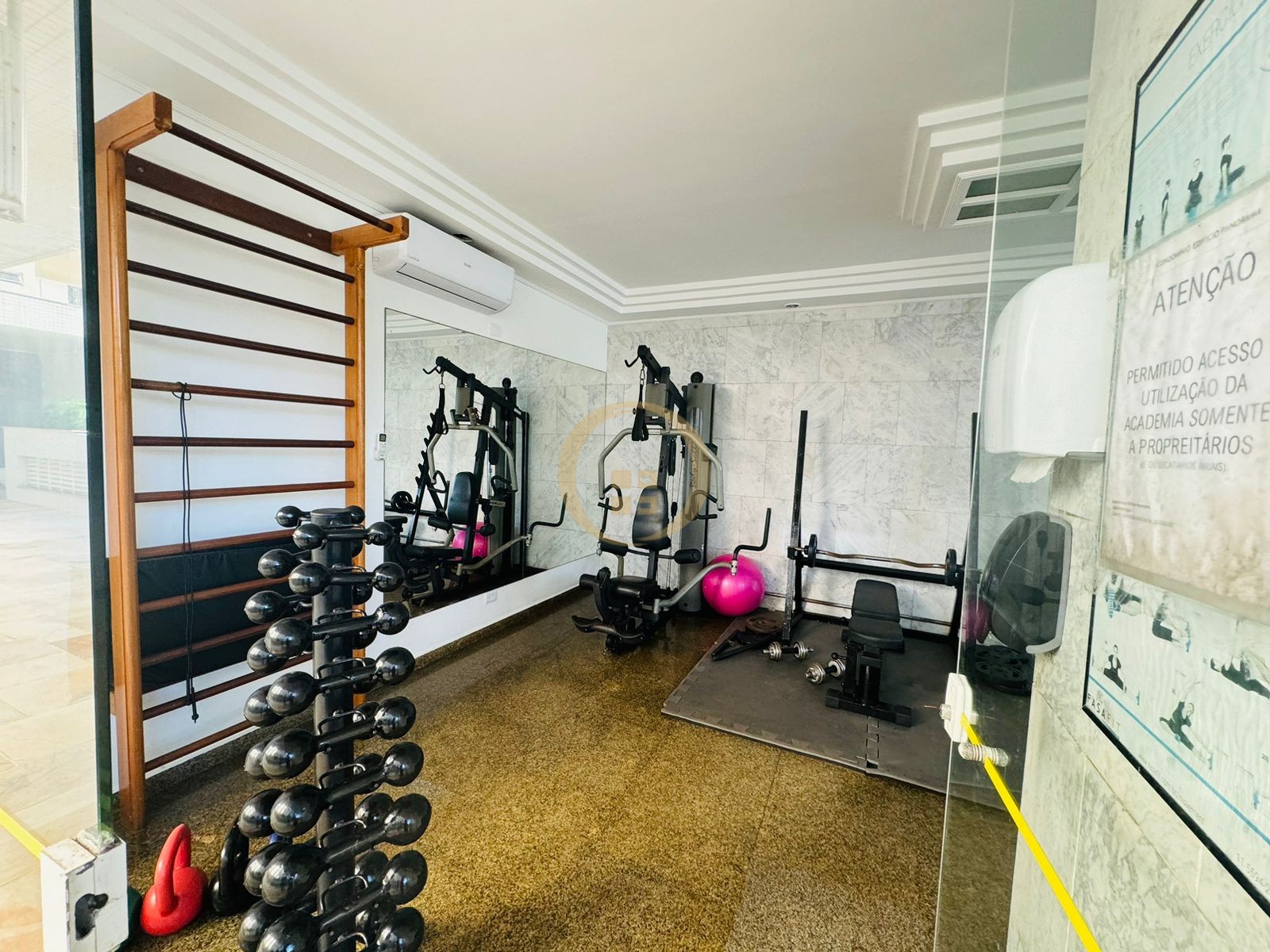 Apartamento GUARUJÁ - SP