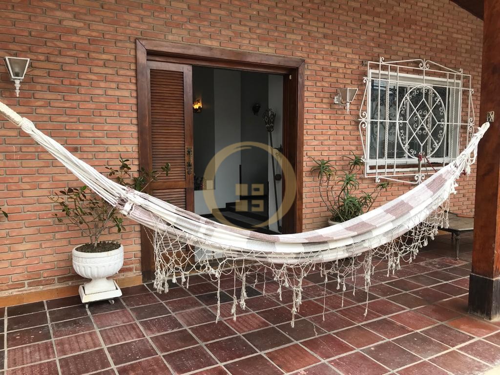 Casa em alvenaria na Praia da Enseada!