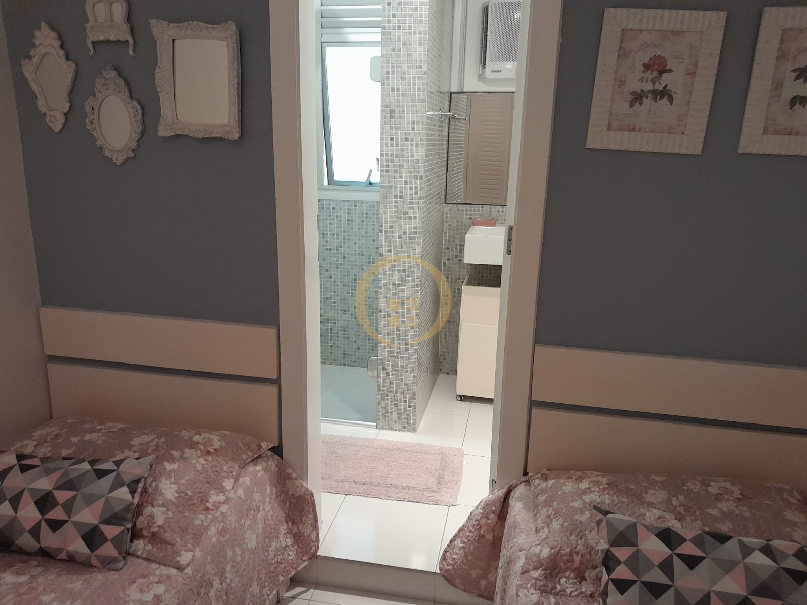 Apartamento GUARUJÁ - SP
