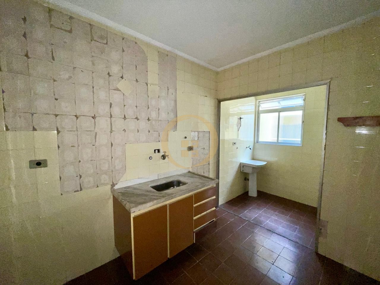 Apartamento na Praia da Enseada, Guarujá - SP