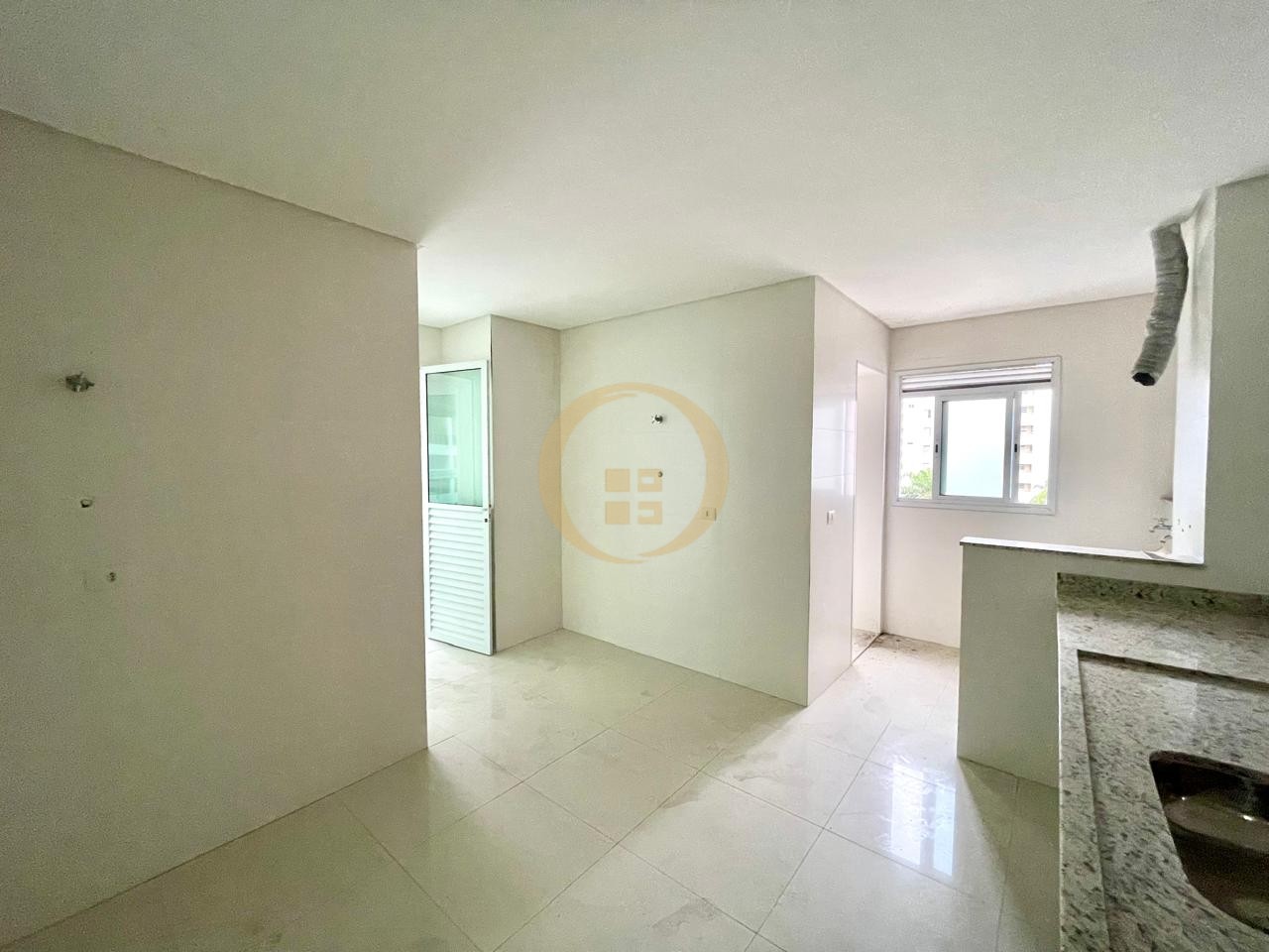 Apartamento GUARUJÁ - SP