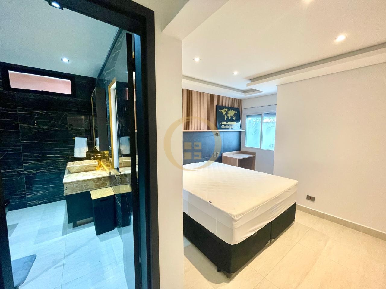 Casa , Praia da Esnseada - GUARUJÁ - SP