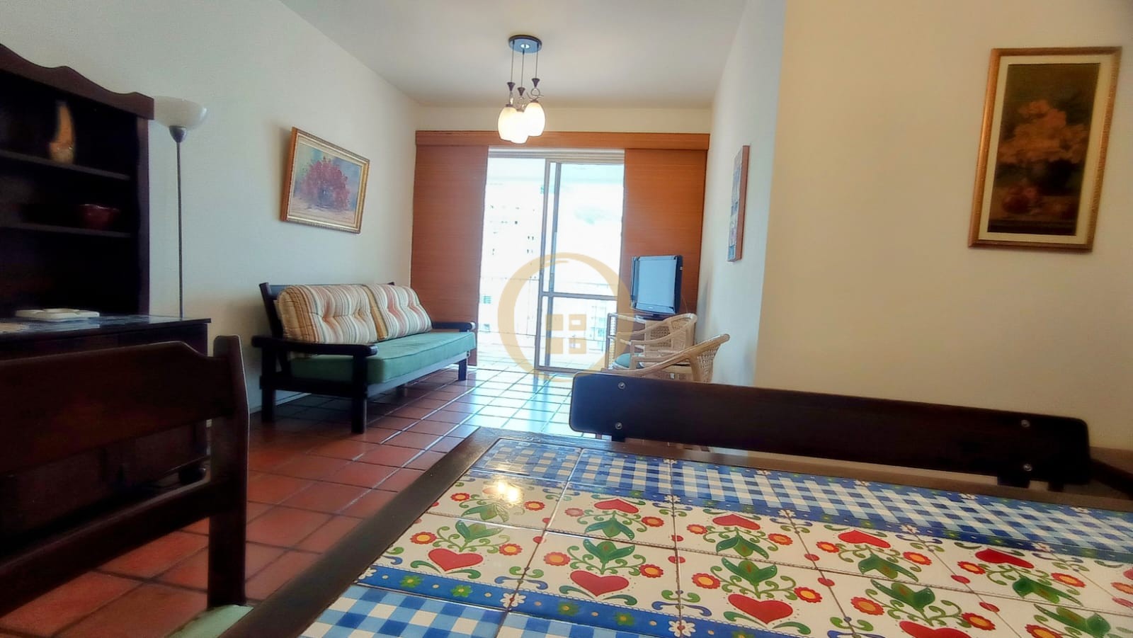 Apartamento na Praia das Pitangueiras, Guarujá - SP
