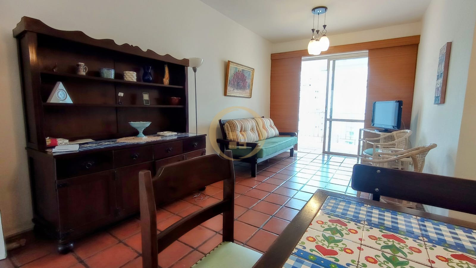 Apartamento na Praia das Pitangueiras, Guarujá - SP