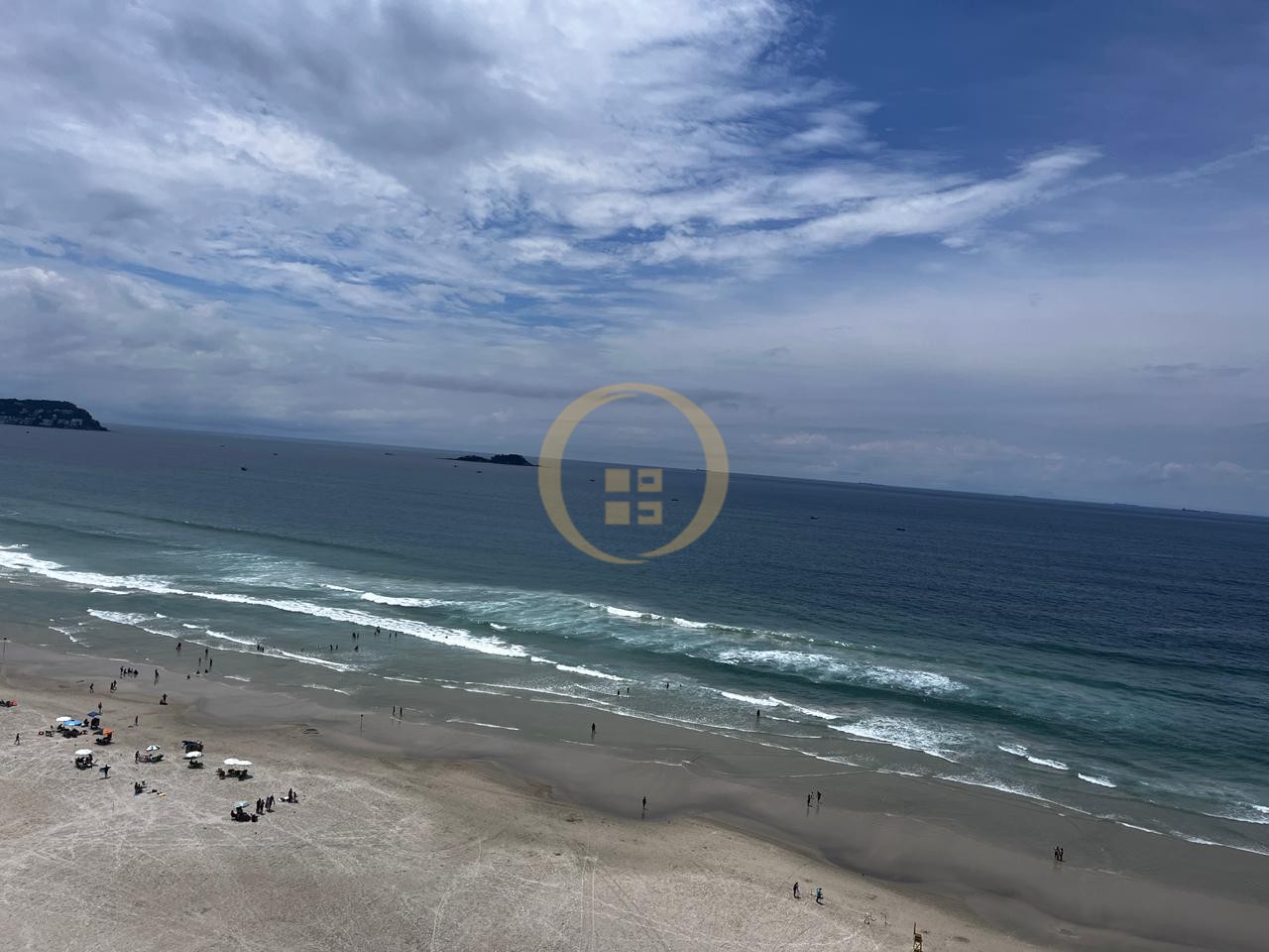 Apartamento Frente ao Mar, Praia da Enseada - GUARUJÁ - SP