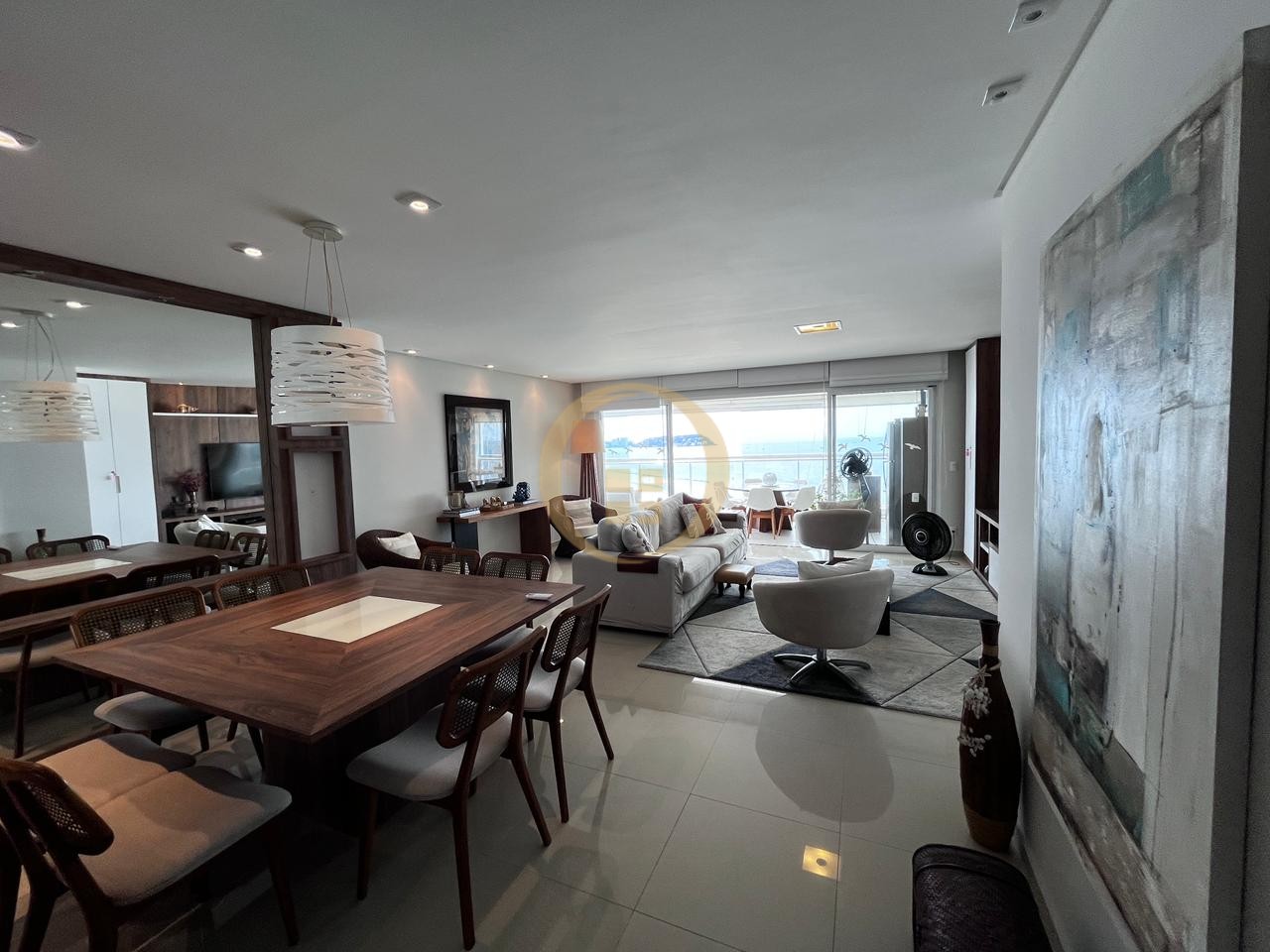Apartamento Frente ao Mar, Praia da Enseada - GUARUJÁ - SP