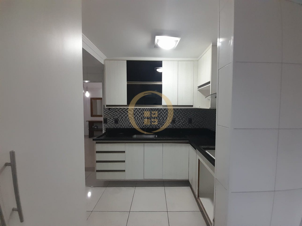Apartamento na Praia da Enseada, Guarujá - SP