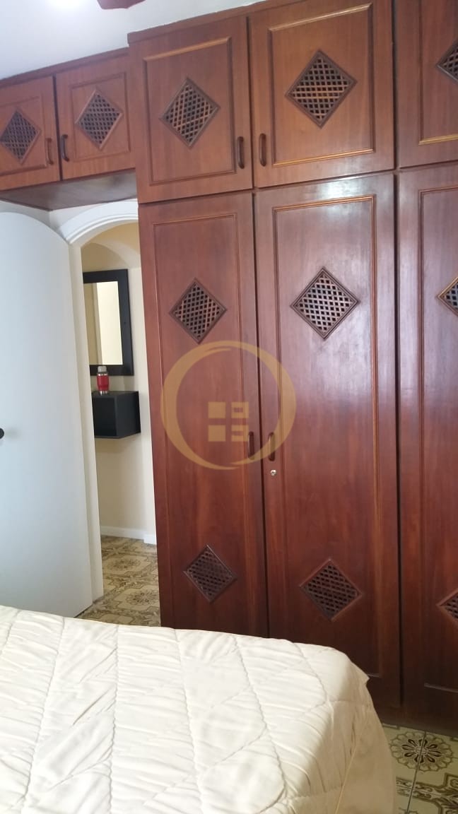 Apartamento na Praia da Enseada, Guarujá - SP