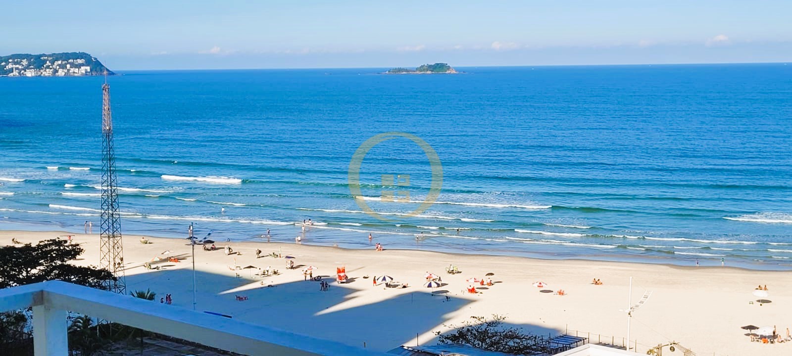 Apartamento Frente ao Mar nas Pitangueiras, Guarujá - SP