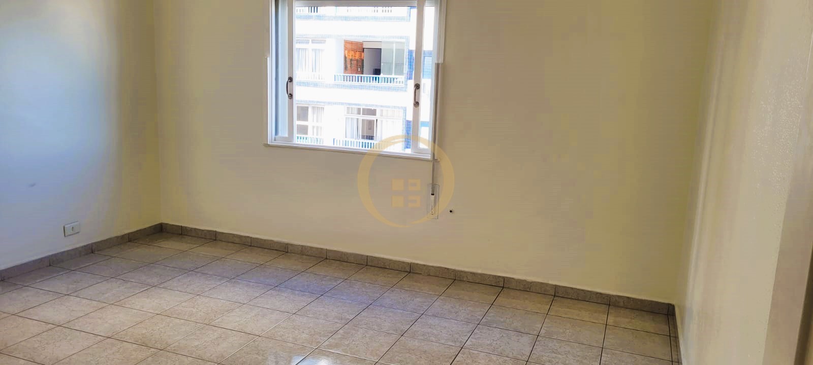 Apartamento Frente ao Mar nas Pitangueiras, Guarujá - SP