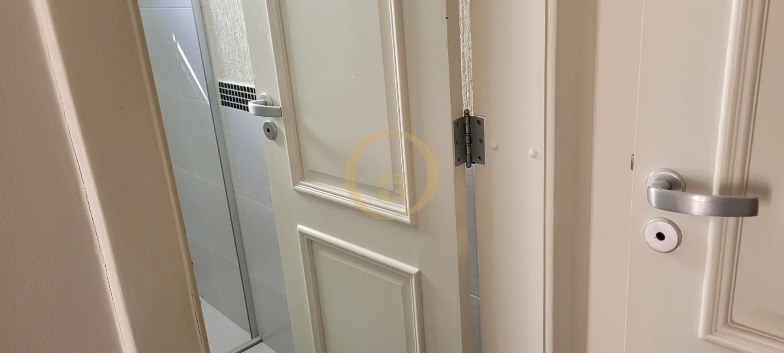 Duplex à Venda na Praia das Pitangueiras - Guarujá