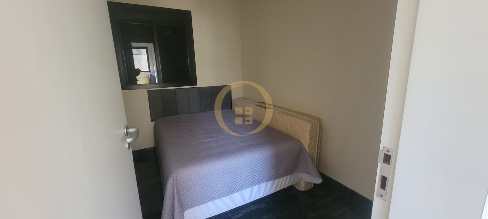 Duplex à Venda na Praia das Pitangueiras - Guarujá
