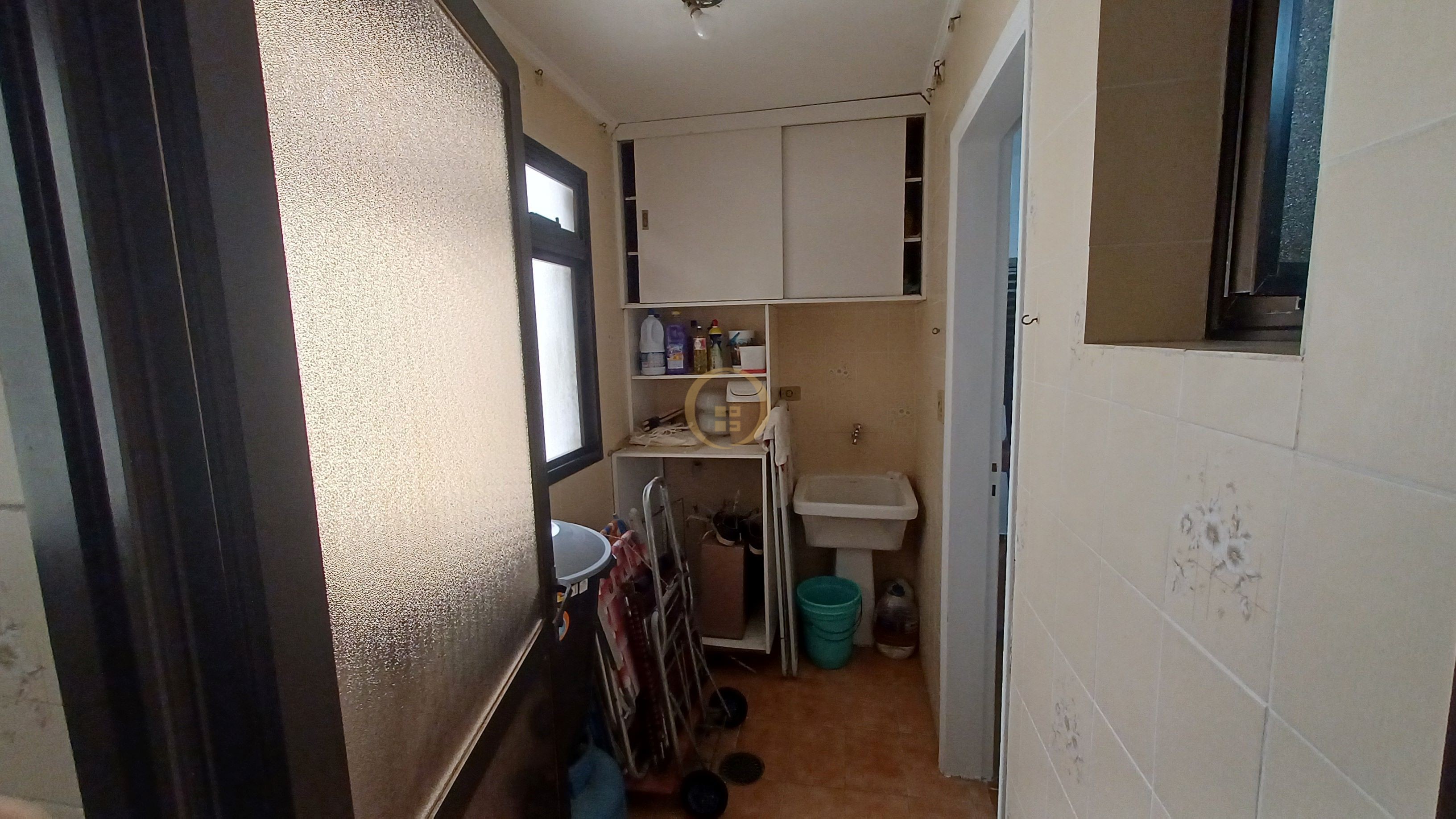 Apartamento na Praia da Enseada, Guarujá - SP