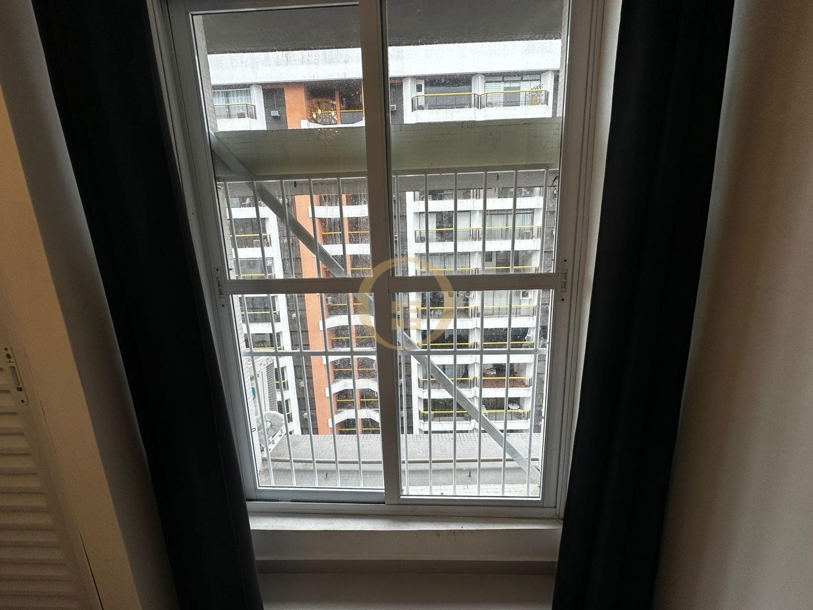 Apartamento na Praia das Astúrias, Guarujá - SP