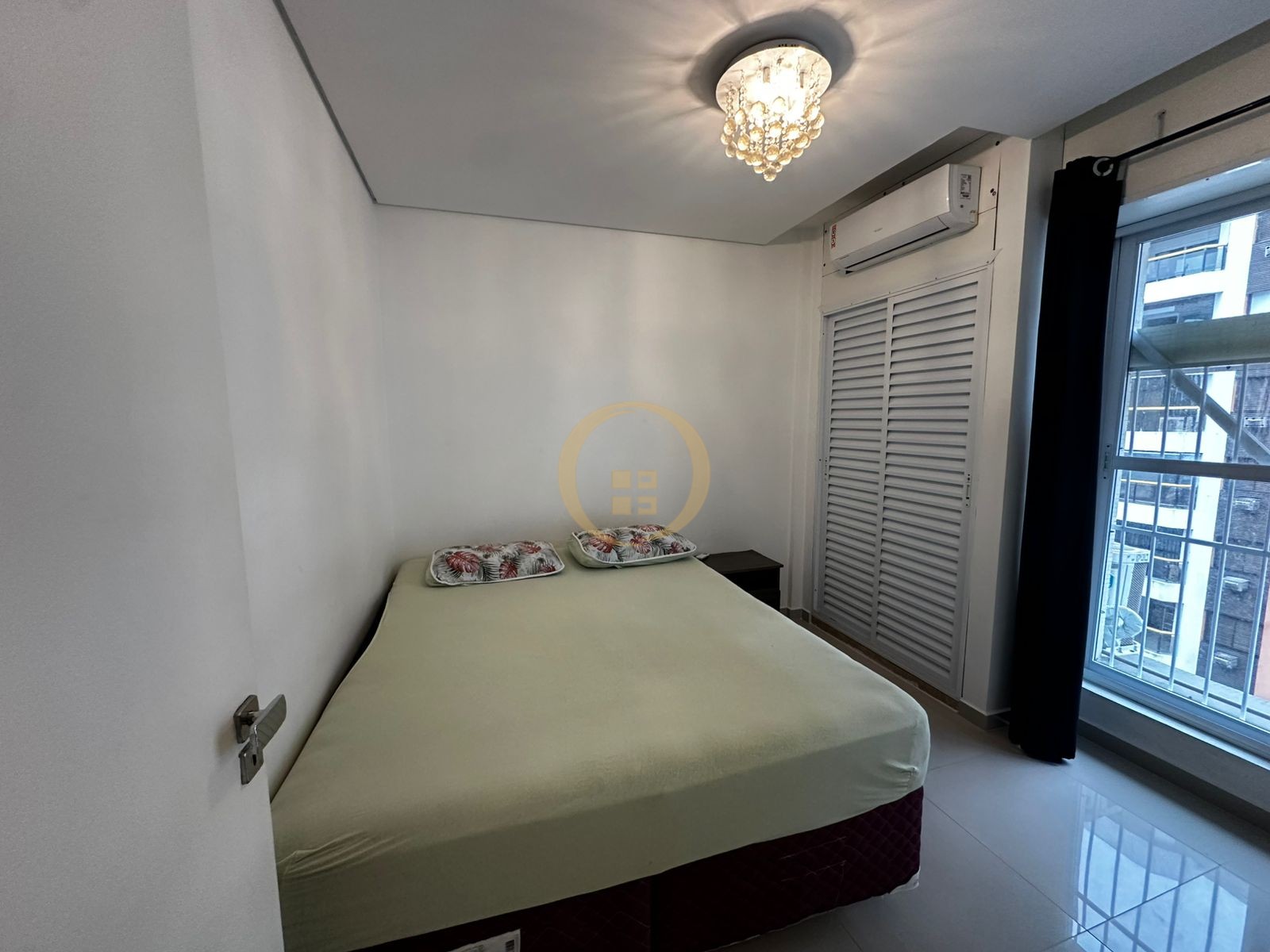 Apartamento na Praia das Astúrias, Guarujá - SP