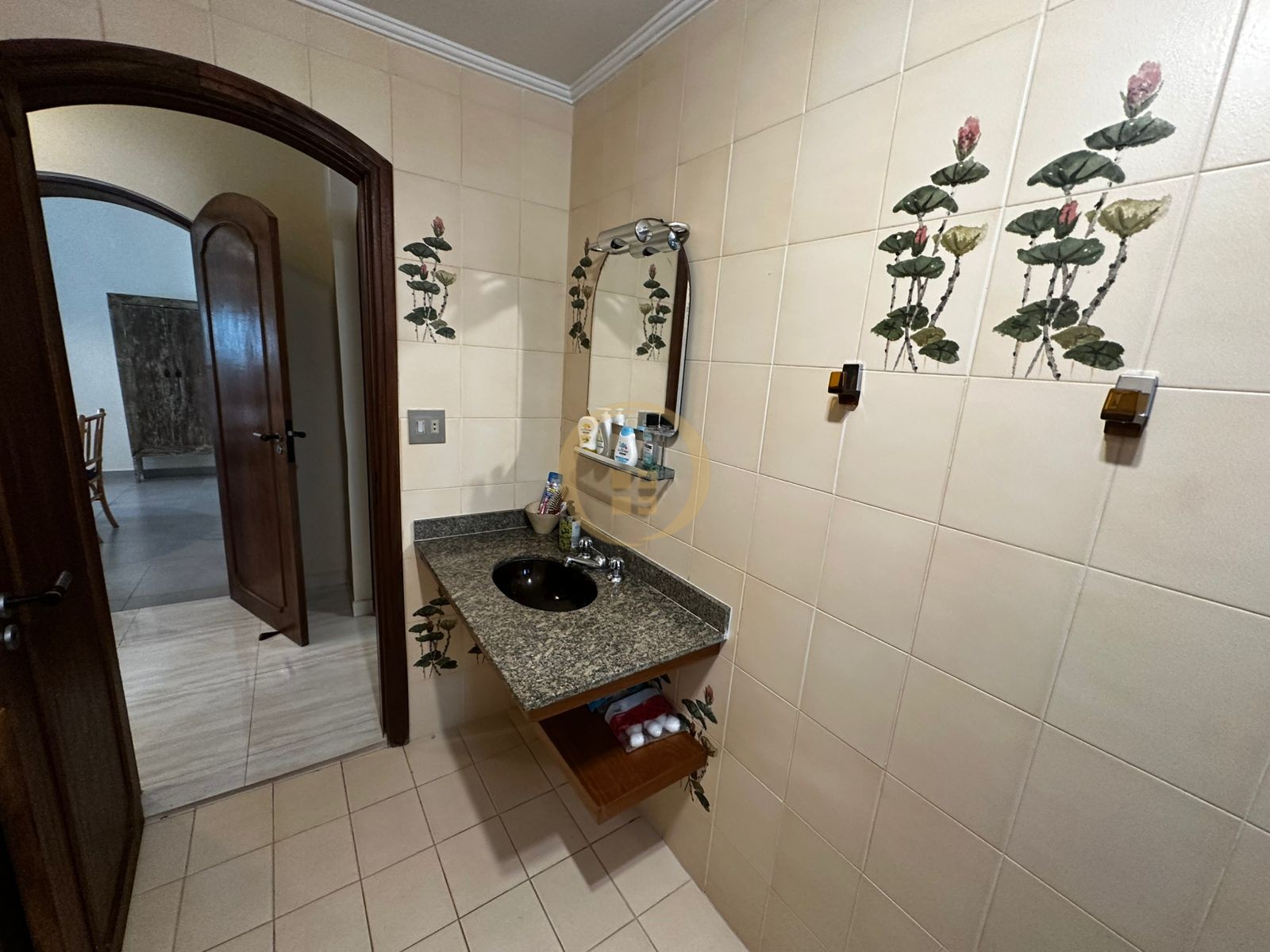 Apartamento na Praia da Enseada, Guarujá - SP