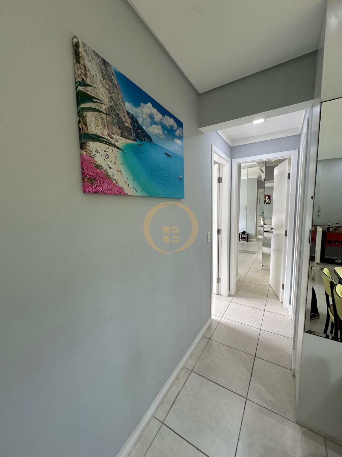 Apartamento na Praia das Pitangueiras, Guarujá - SP