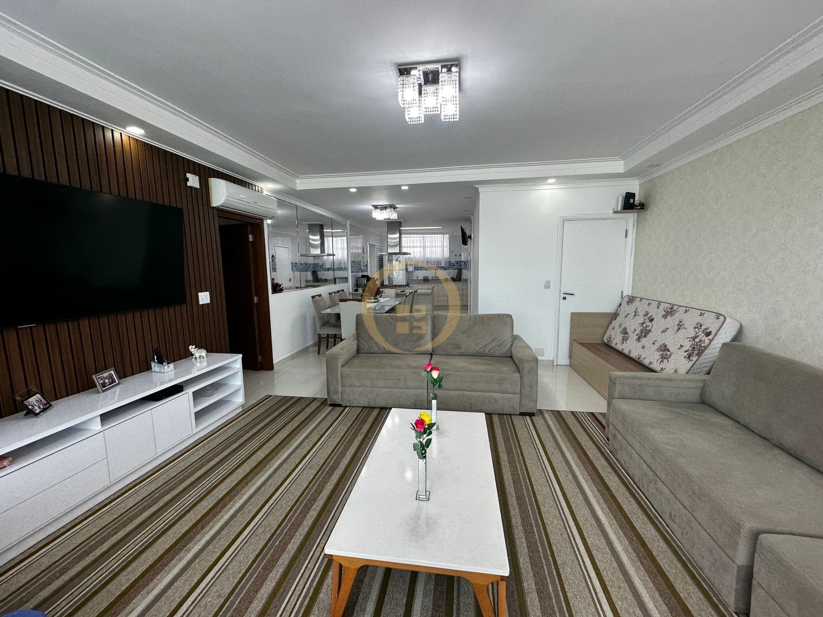 Apartamento Frente ao Mar-3-dormitorios-Pitangueiras