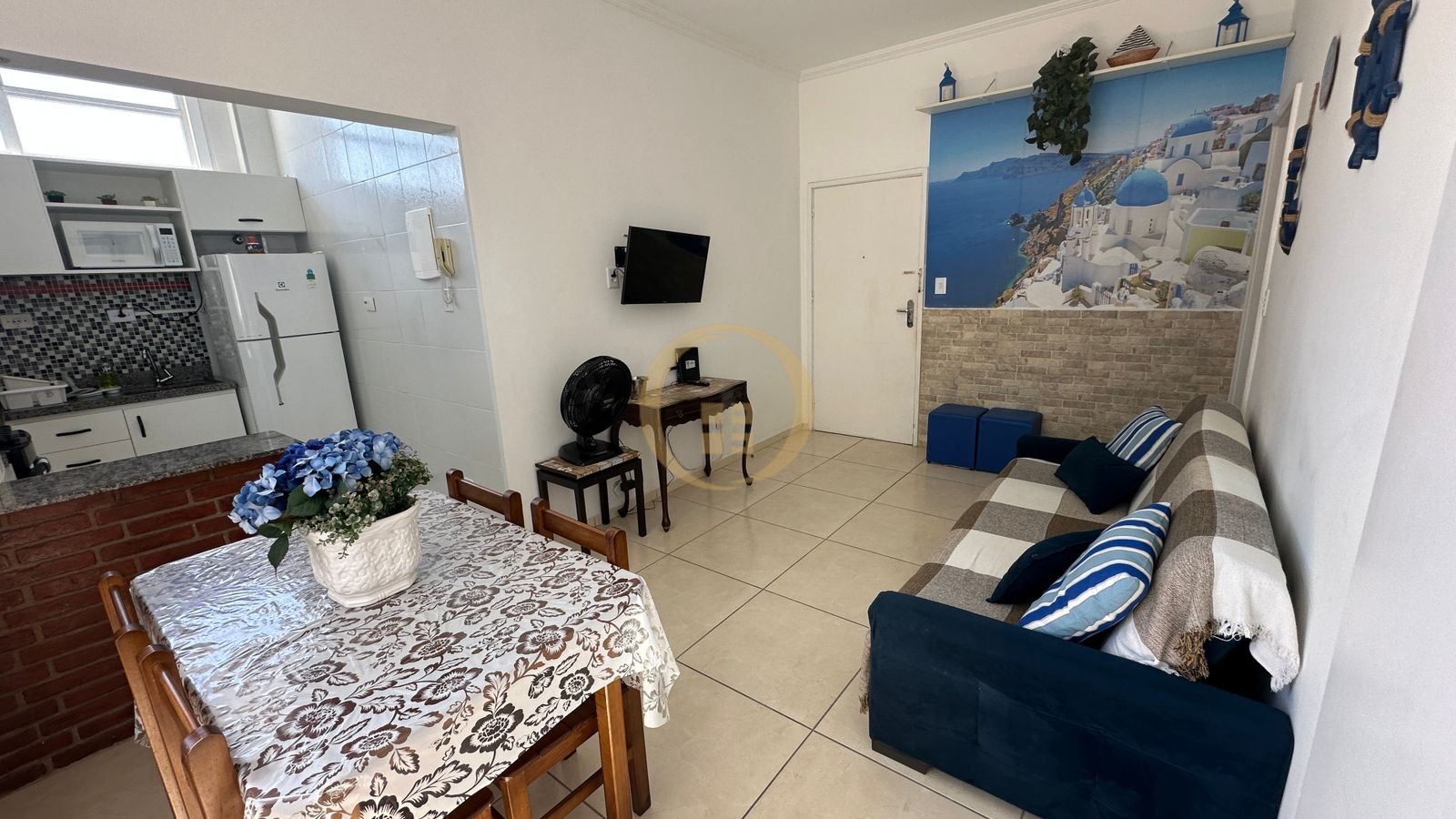 Apartamento na Praia das Pitangueiras, Guarujá - SP