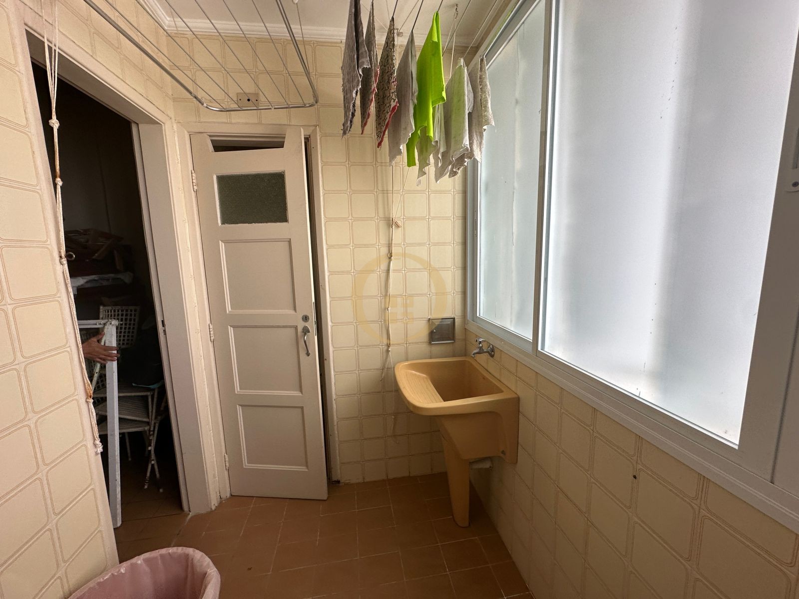 Apartamento Frente ao Mar nas Pitangueiras, Guarujá - SP