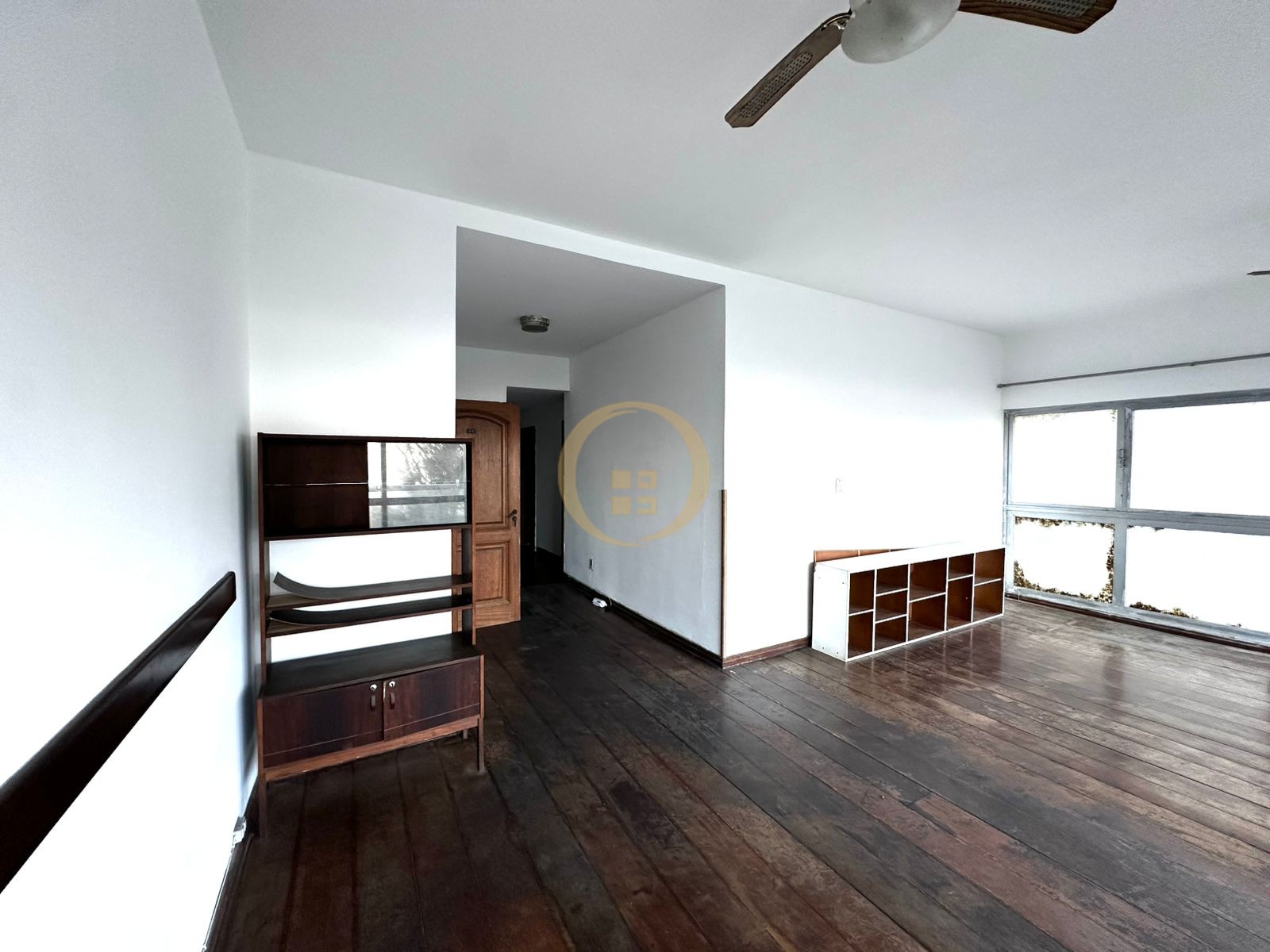 Apartamento Frente ao Mar nas Pitangueiras, Guarujá - SP
