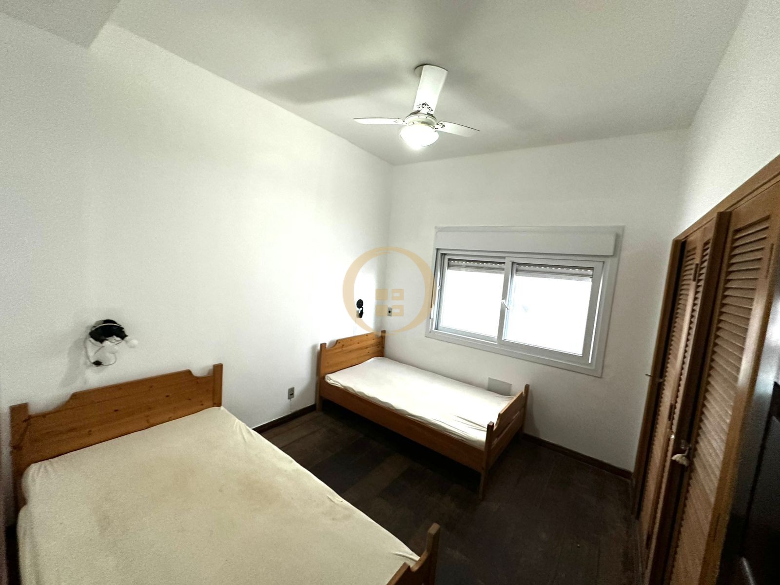 Apartamento Frente ao Mar nas Pitangueiras, Guarujá - SP