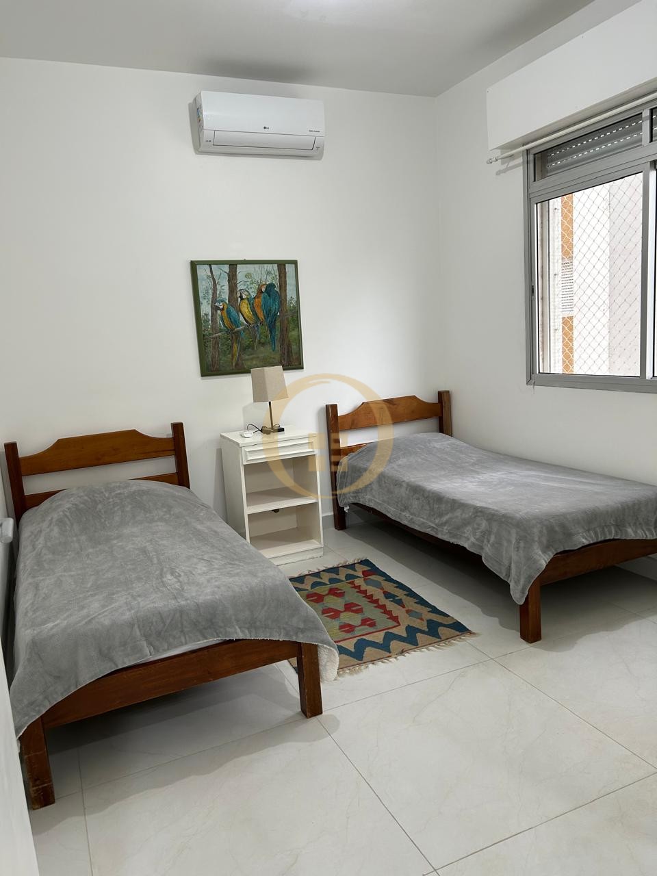 Apartamento Frente ao Mar nas Pitangueiras, Guarujá - SP