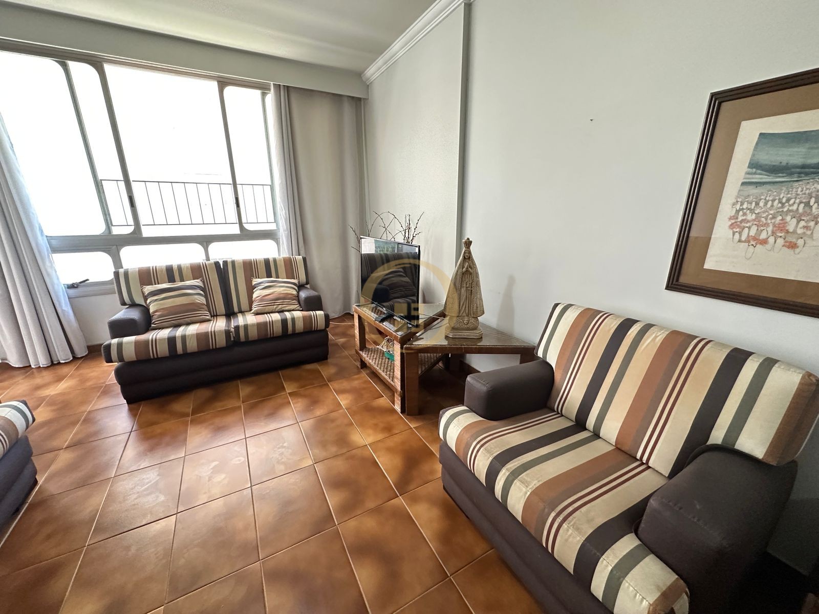 Apartamento na Praia das Pitangueiras, Guarujá - SP