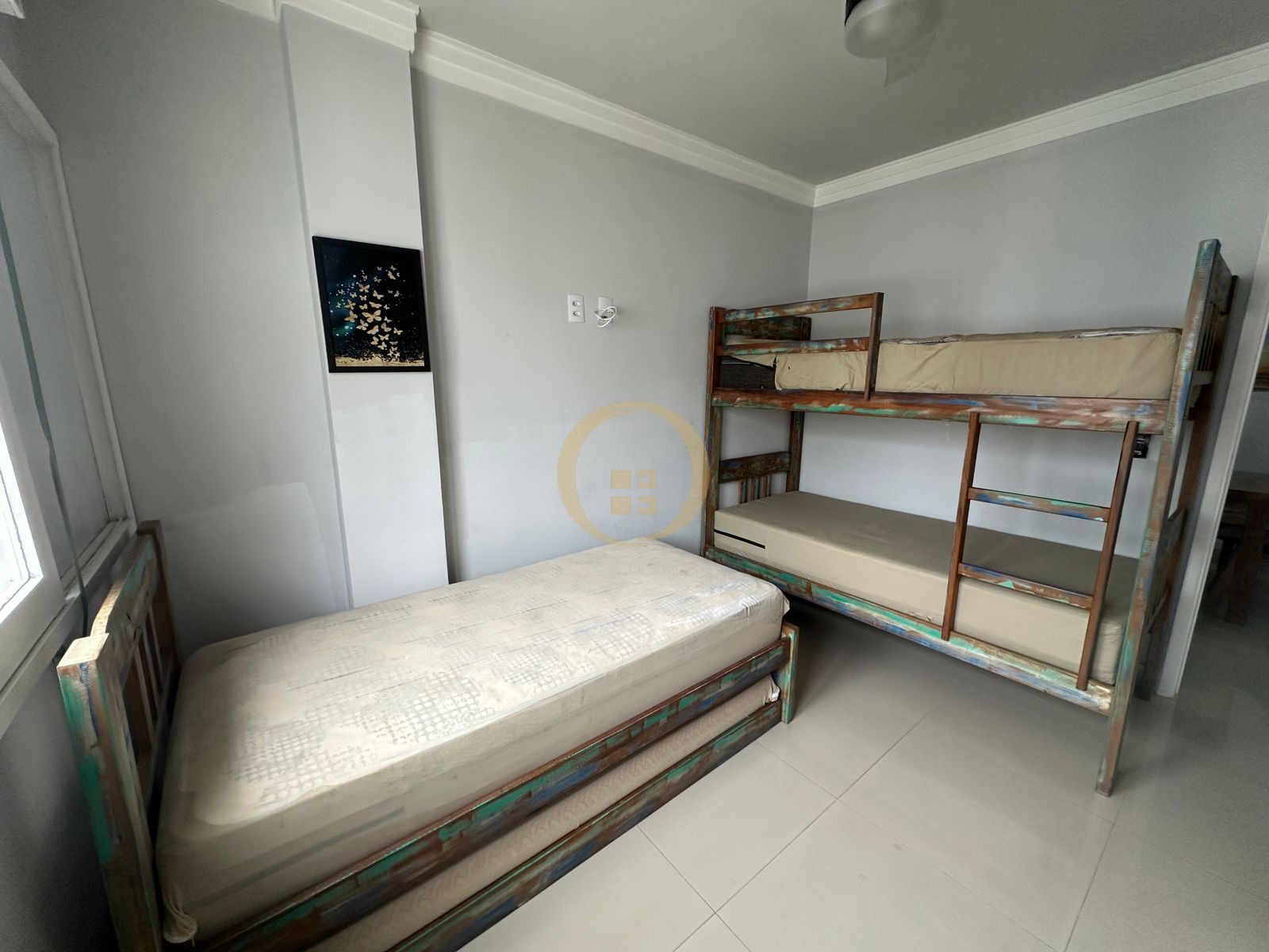 Apartamento na Praia das Pitangueiras, Guarujá - SP