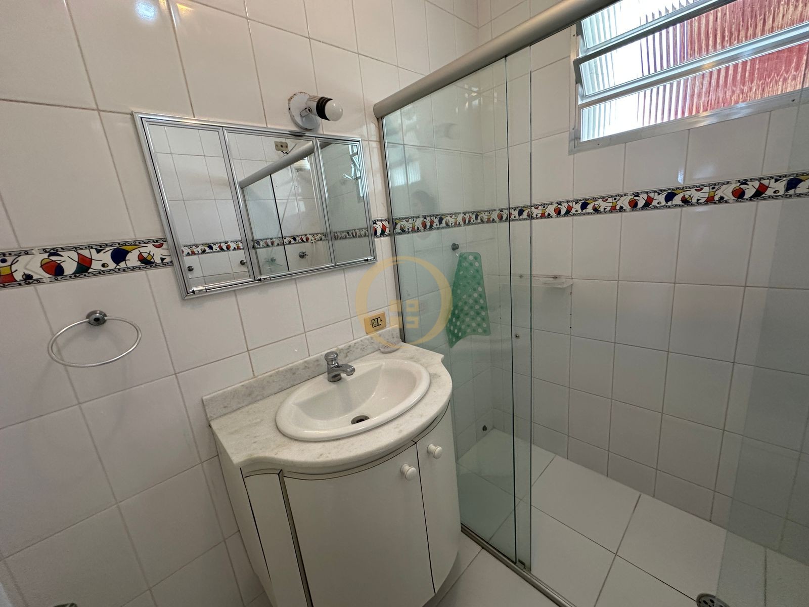 Apartamento Frente ao Mar, Praia Pitangueiras, Guarujá - SP