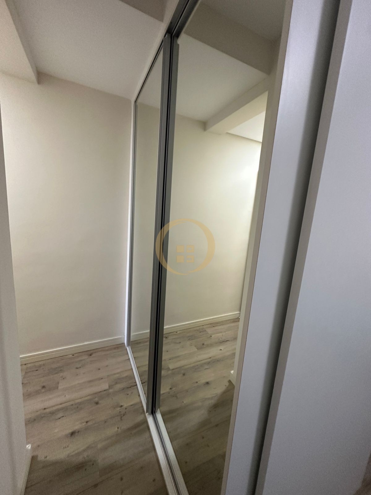 Apartamento na Praia das Astúrias, Guarujá - SP
