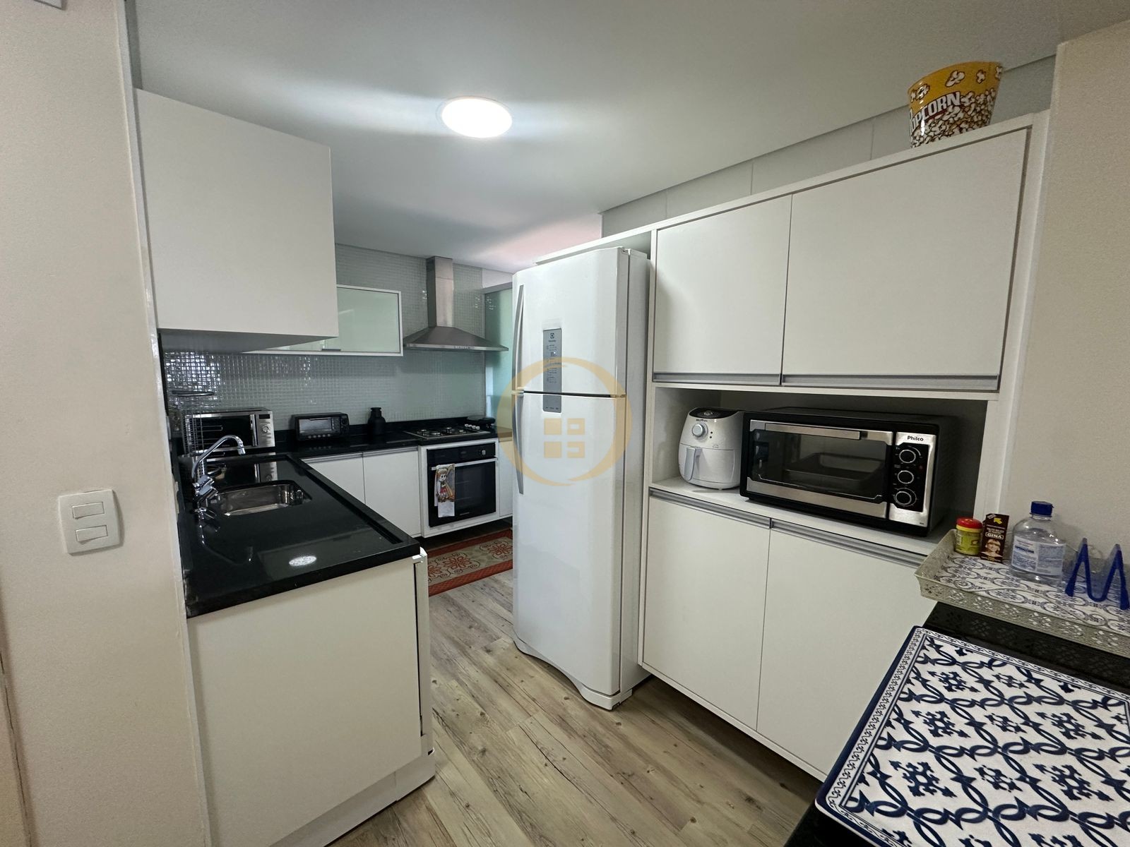 Apartamento na Praia das Astúrias, Guarujá - SP