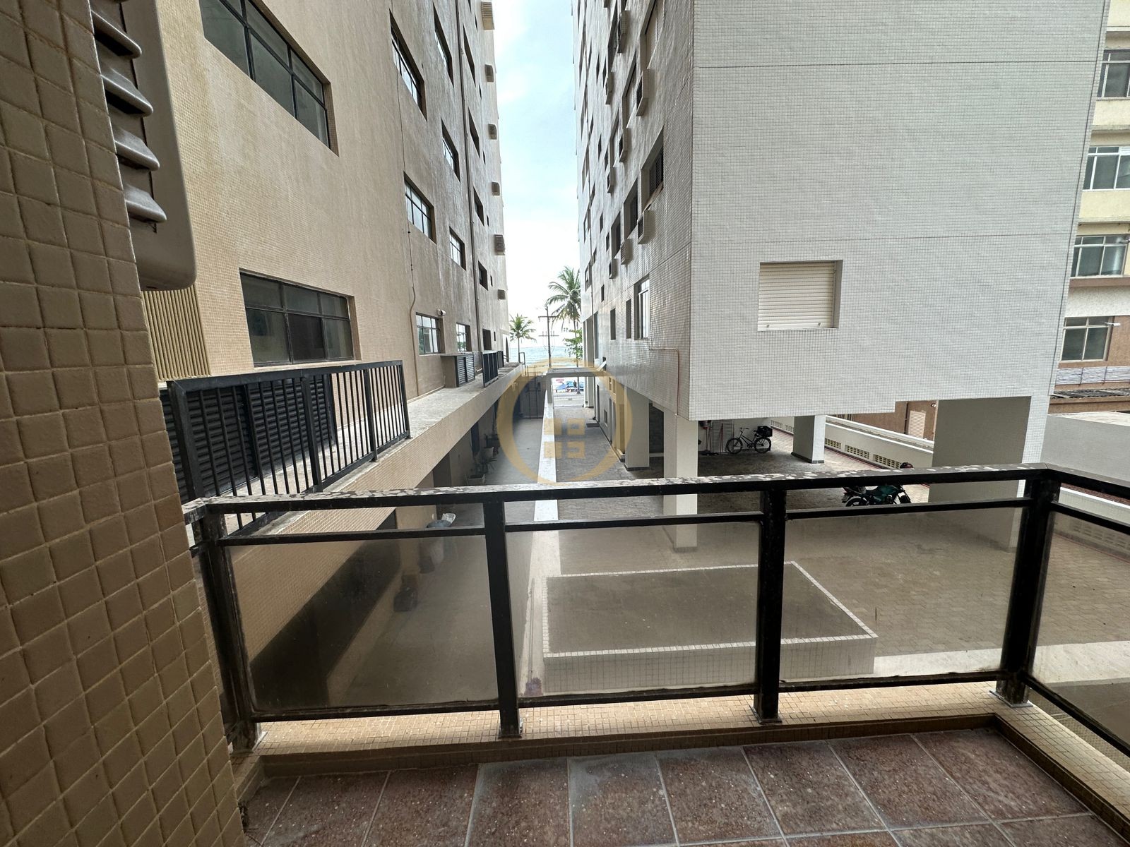 Apartamento Frente ao Mar nas Pitangueiras, Guarujá - SP