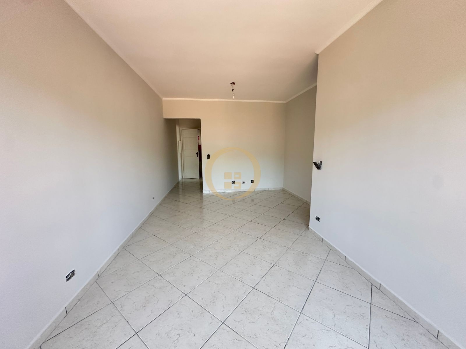 Apartamento na Praia da Enseada, Guarujá - SP