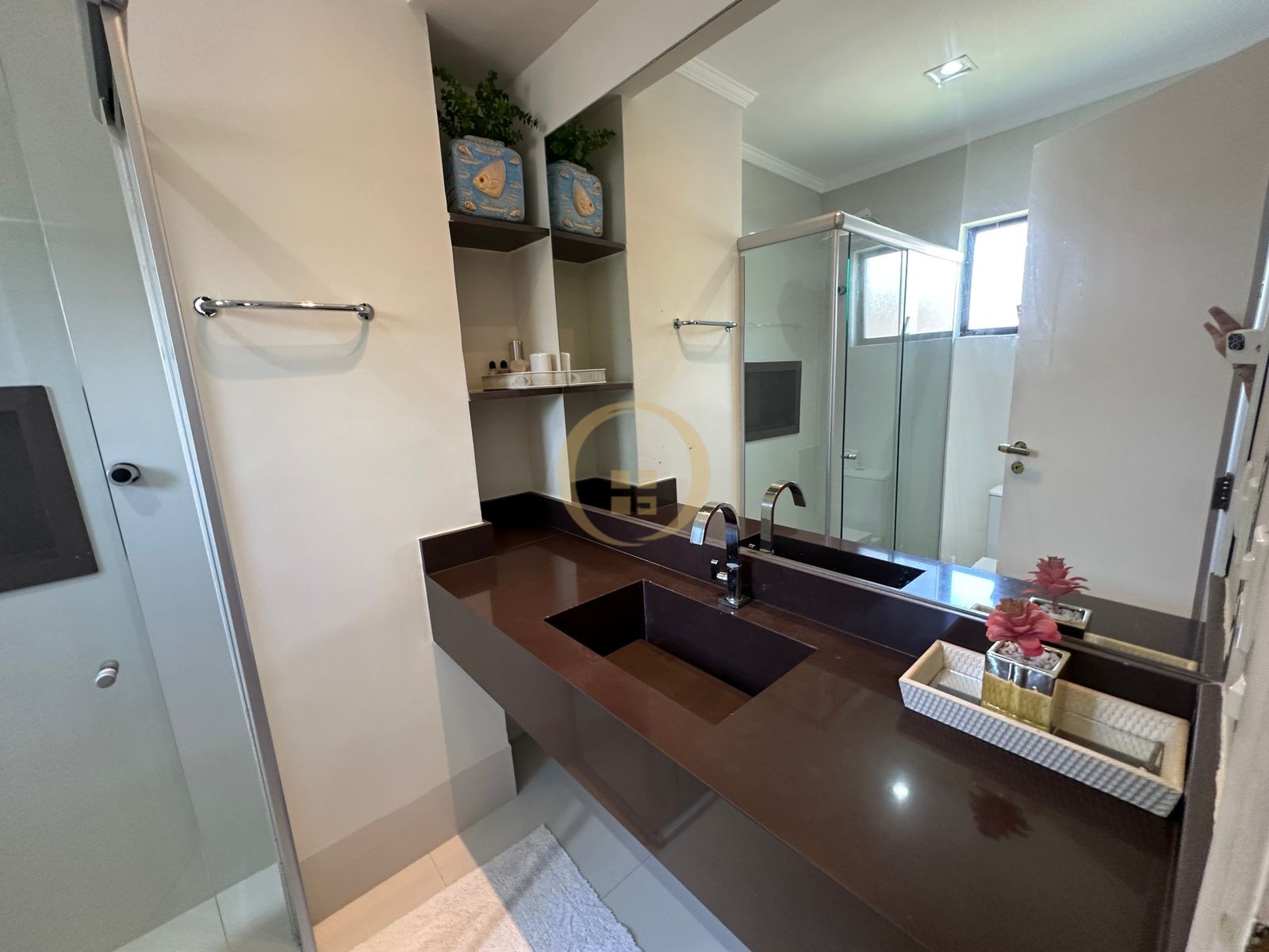 Apartamento na Praia da Enseada, Guarujá - SP
