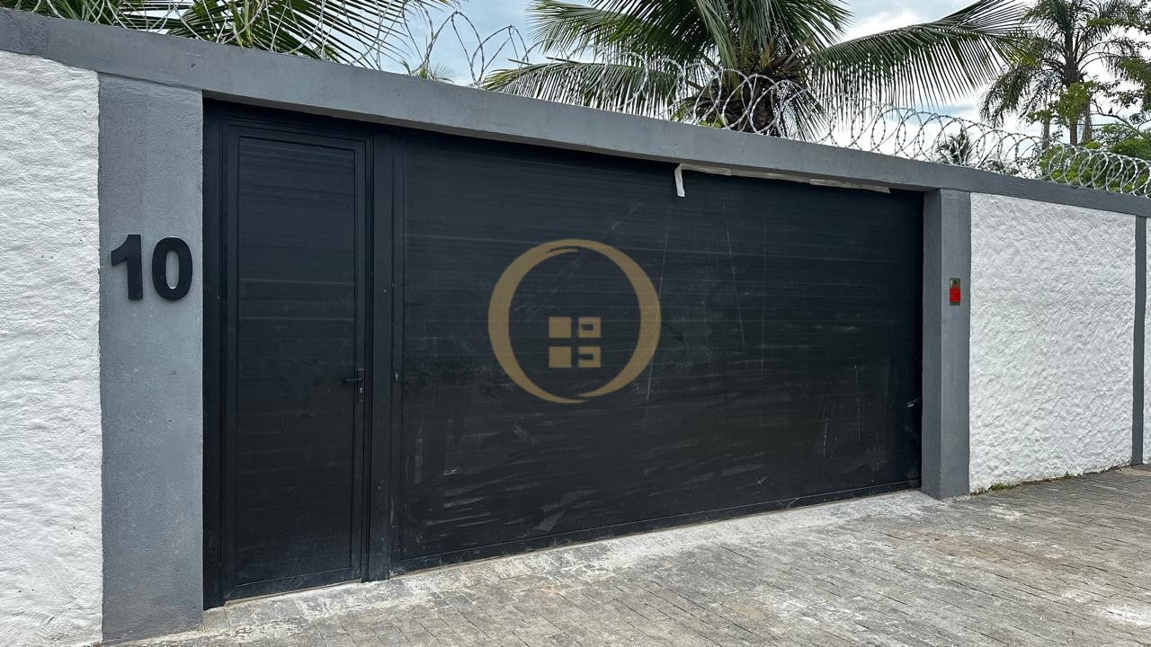 Casa na Praia do Guaiuba, Guarujá - SP