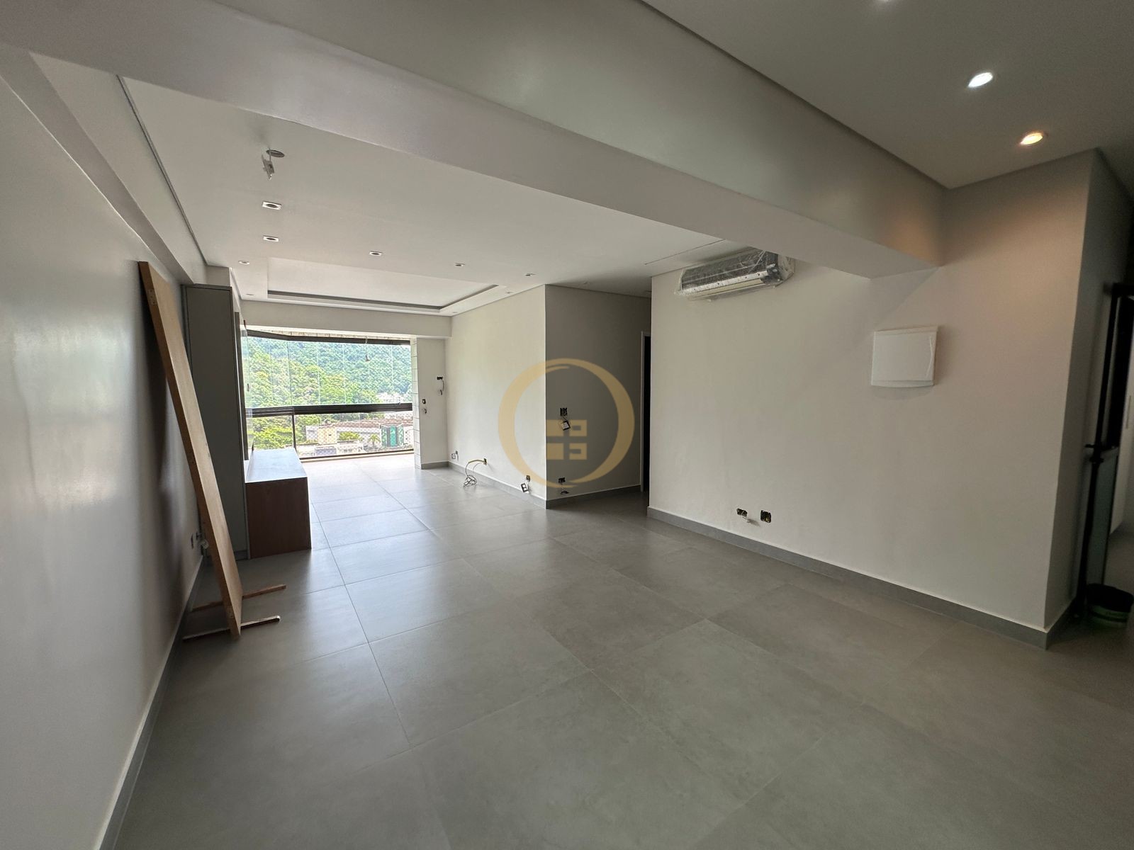 Apartamento na Praia da Enseada, Guarujá - SP