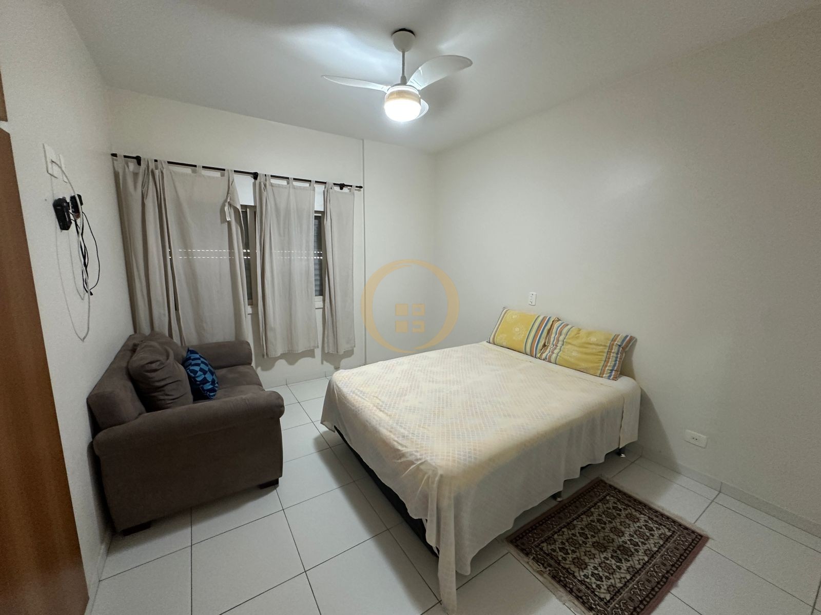 Apartamento Frente ao Mar, Pitangueiras, Guarujá - SP