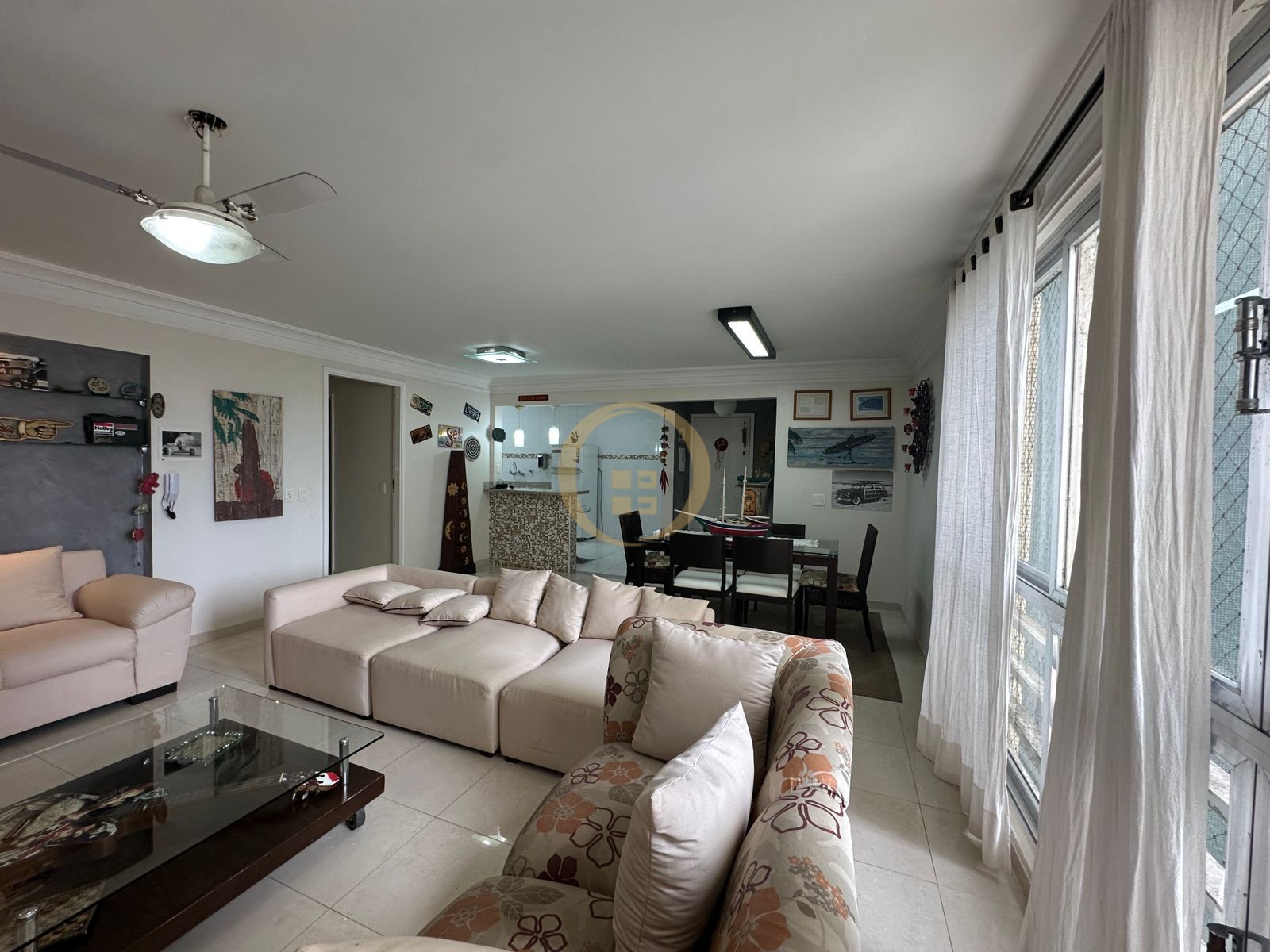 Apartamento Frente ao Mar, Pitangueiras, Guarujá - SP