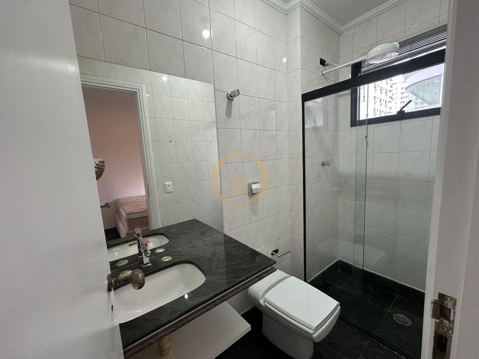 Apartamento Duplex na Praia das Pitangueiras, Guarujá - SP
