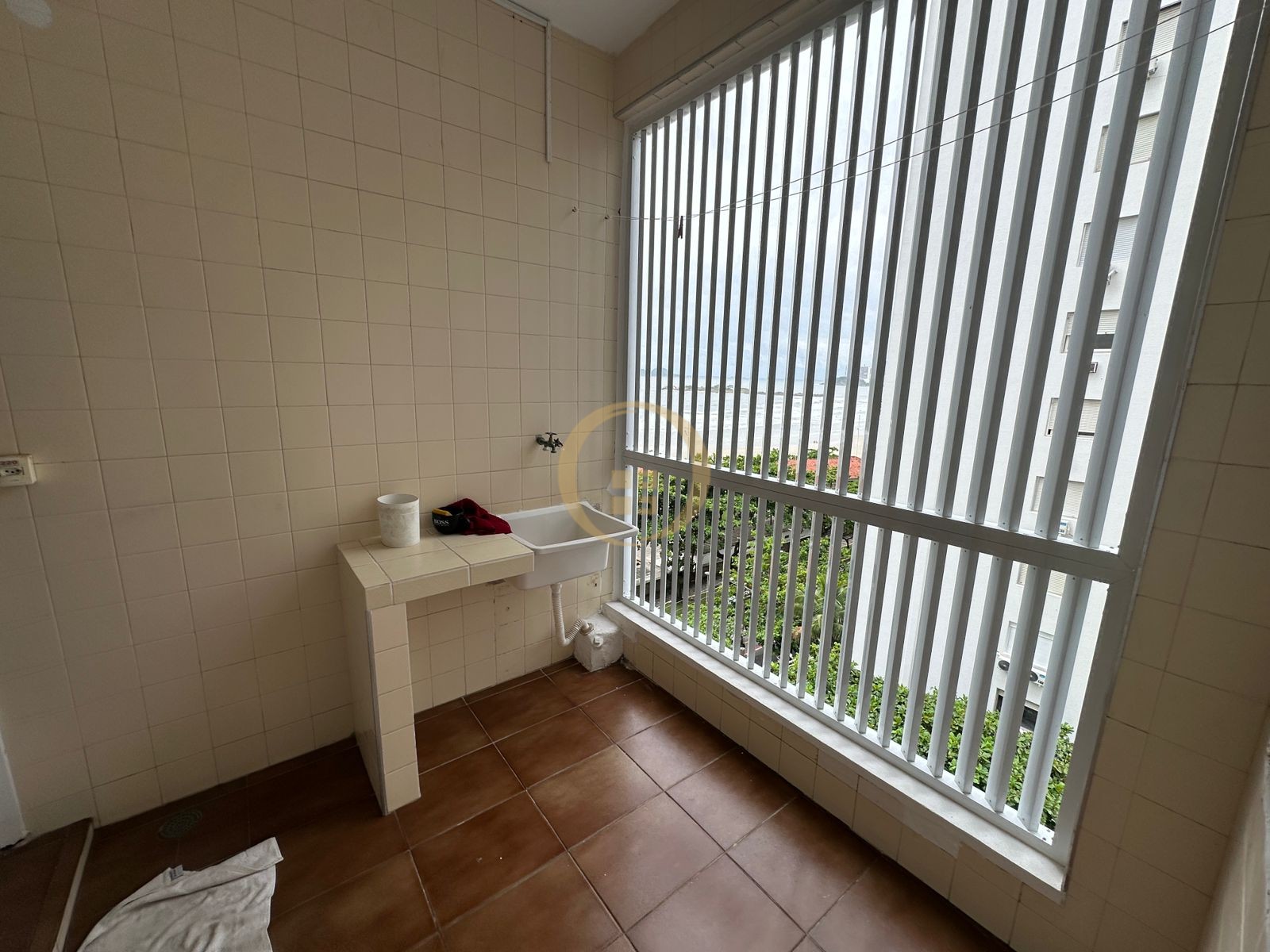Apartamento Frente ao Mar nas Pitangueiras, Guarujá - SP