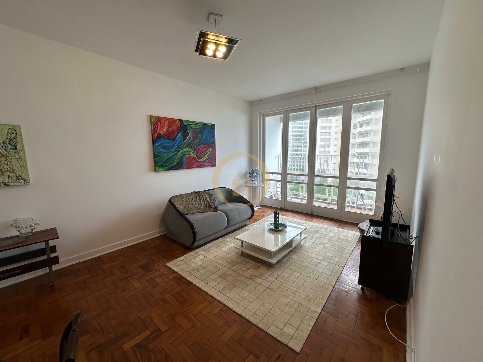 Apartamento Frente ao Mar nas Pitangueiras, Guarujá - SP