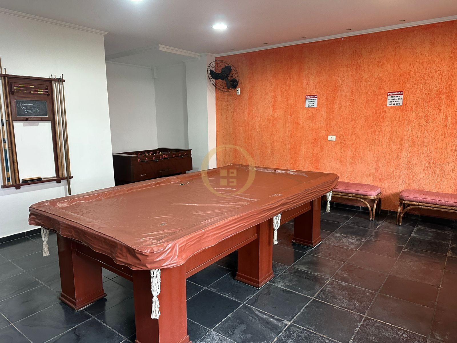 Apartamento na Praia da Enseada, Guarujá - SP