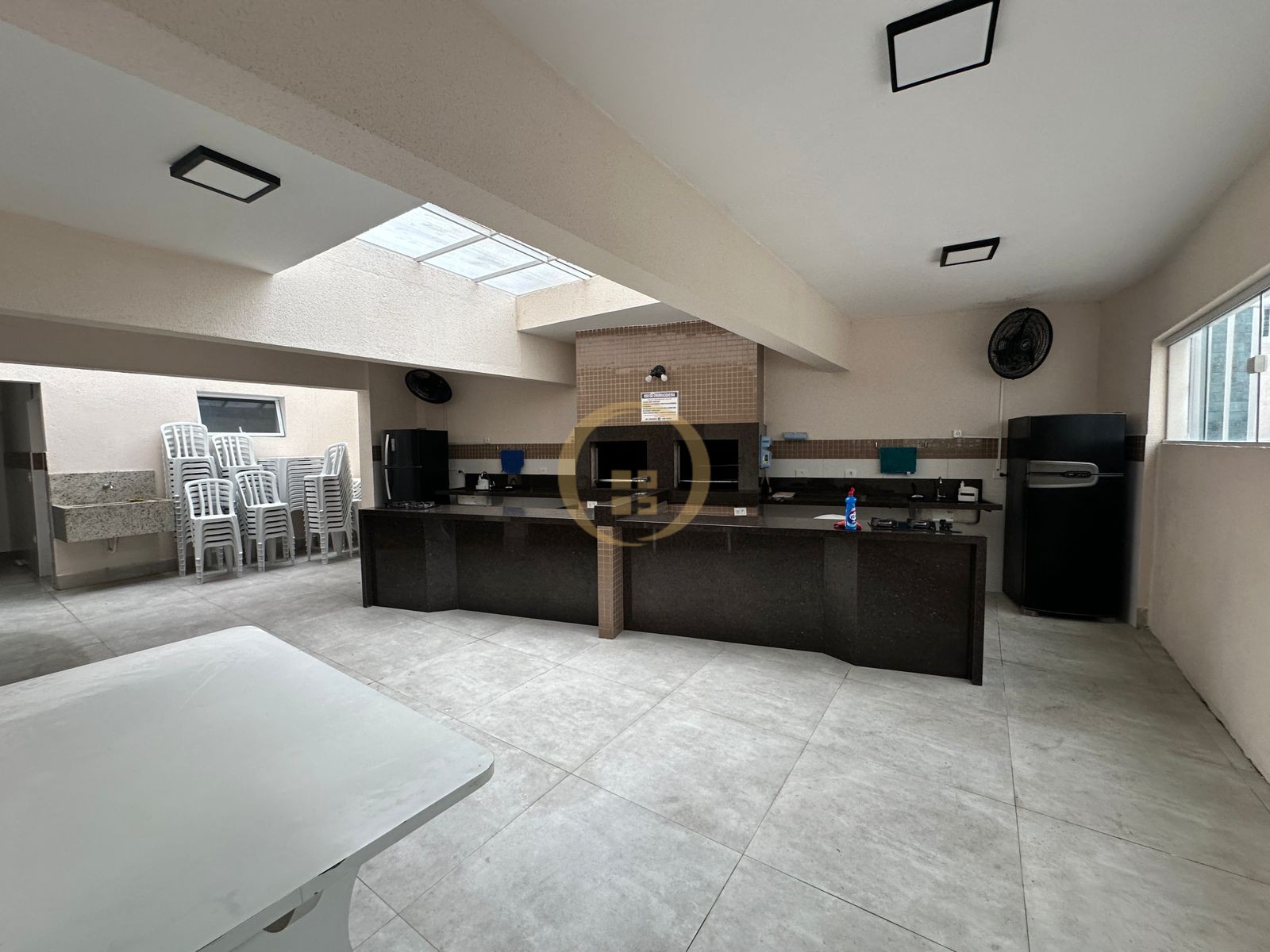 Apartamento na Praia da Enseada, Guarujá - SP
